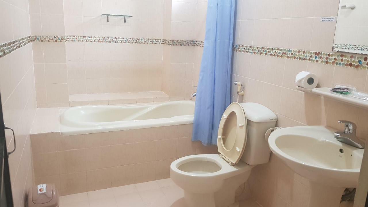 Caroline Hotel Thành Pho Ho Chí Minh Esterno foto